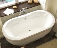 Freestanding Oval Center Drain Bath