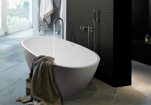 Modern Solid Surface Freestanding Bath