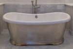 Oval Tub with Slipper Style Raise Backrests, Brass Exterior