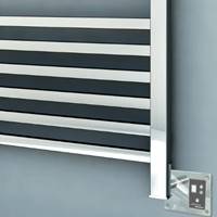 Quadro Towel Warmer, Square Styling