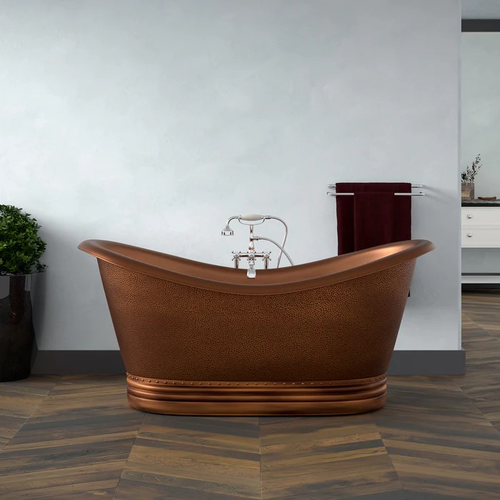 Double Slipper Copper Tub, Rolled Rim, Beaded Base