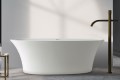 Oval Bath with Outward Curving Sides and Flat Rim