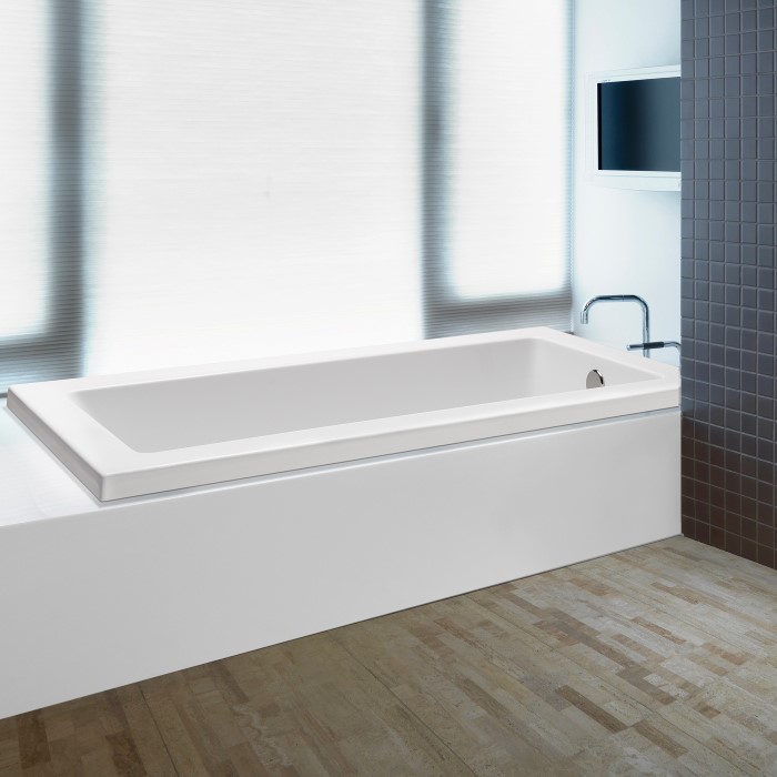 Andrea 26 Bathtub Installed as a Drop-in