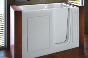 MTI Walk-in Bathtub Walk-in Bathtub with Swing In Door