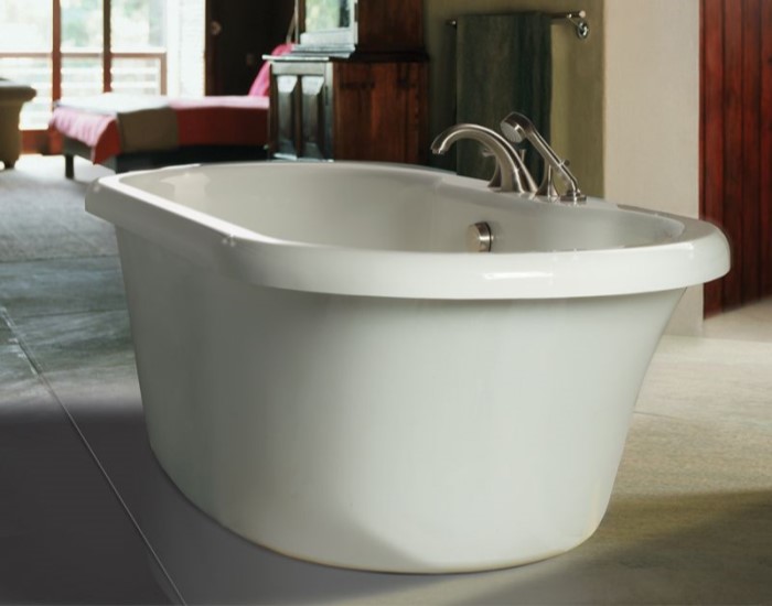Melinda 6 Installed with Deck Tub Faucet