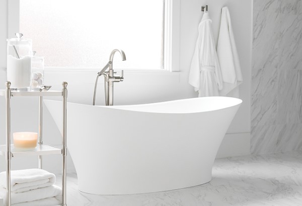 Freestanding Oval Bath with Raised Backrests, Modern Slipper Tub