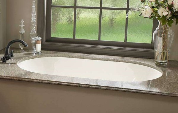 Oval Undermount Drop-in Tub with Center Side Drain