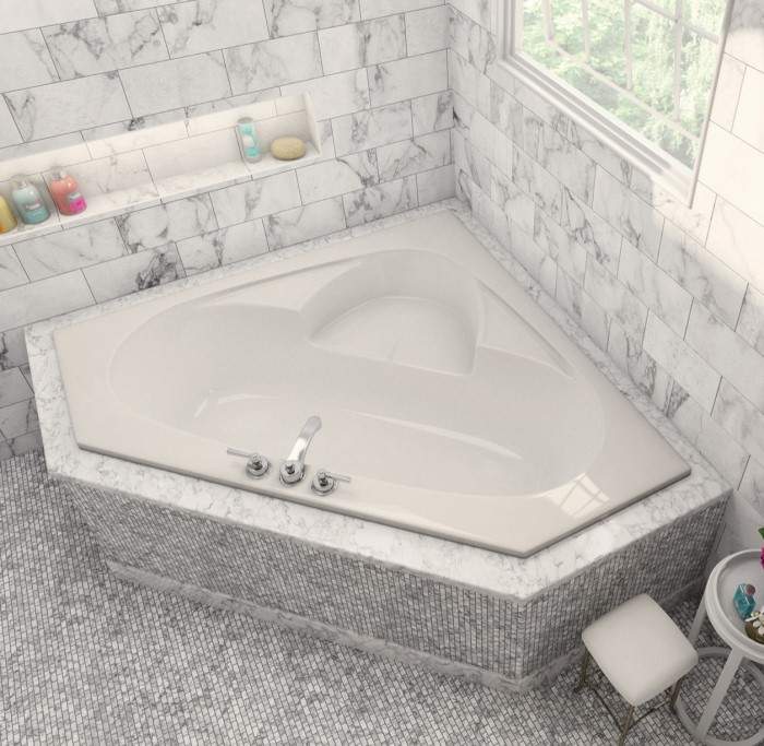 Bermuda 1 Corner Tub with Seat