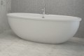 Oval Floor Standing Tub with Flat Rim, Curving Sides