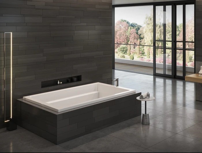 Rectangle, Center Drain Tub with Full Length Armrests