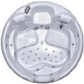 Round Bath, Multiple Back Jets, Seat