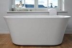 All White Oval Bathtub