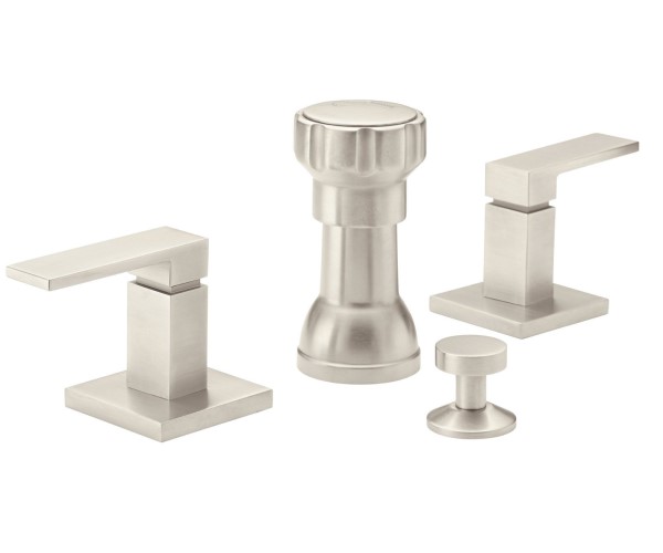 Vertical Bidet with Lever Handles
