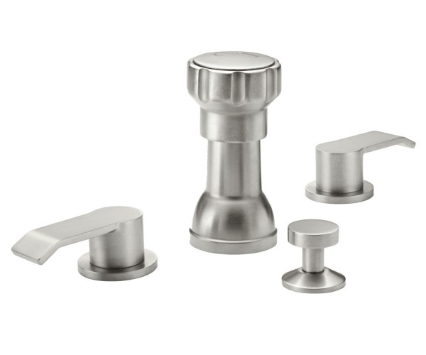 Vertical Bidet with Lever Handles