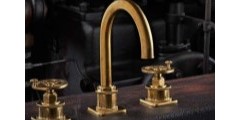 Tall Curving Spout, Wheel Handles