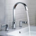 Round Base, Lever Handles, Widespread Sink Faucet