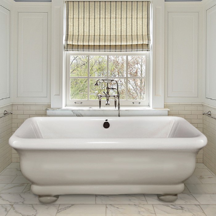 Freestanding Tub with Rounded Corners and Curving Sculpted Sides