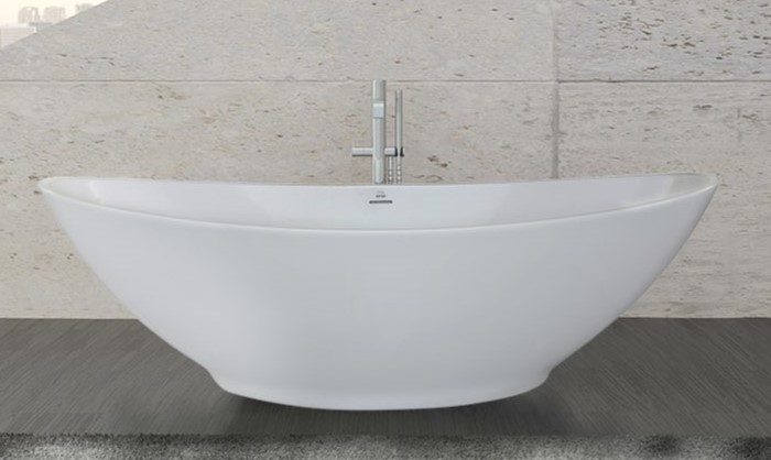 Curving, Oval Freestanding Bath with Pedestal Base, Slightly Raised Back Rests