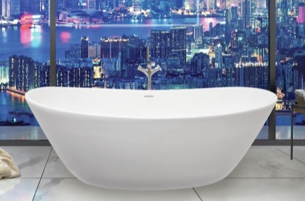 Oval Freestanding Bath with Curving Sides