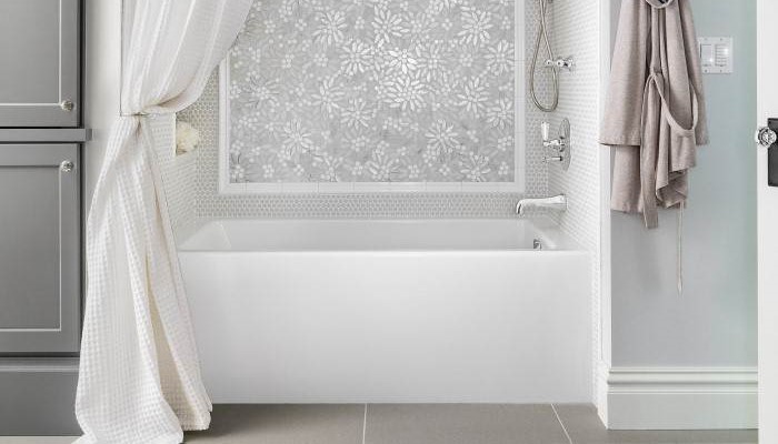Sydney Bathtub Installed with Tile Shower
