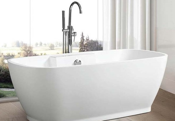 Oval Freestanding Tub with Thin Rim, Recessed Base