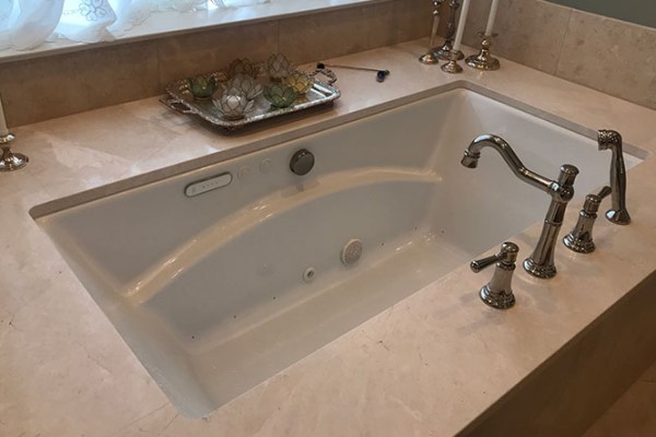 Reward 6636 Installed as a Undermount Tub