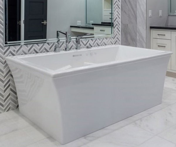 Rectangle Freestanding Tub with Wide Rim for Faucet