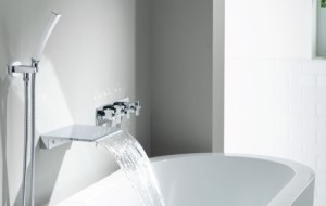Water Fall Wall Tub Spout with Serie 240 Hand Shower and Controls