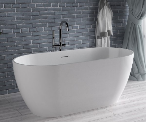 Oval Freestanding Tub with Thin Rim