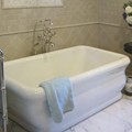 Rectangle Freestanding Bath, Sculpted Sides, Center Side Drain