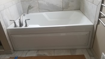 Alcove Soaking Tub