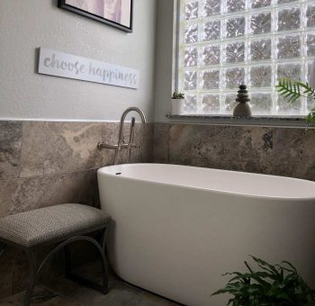 Oval Bath with End Drain, Wall Mounted Tub Filler