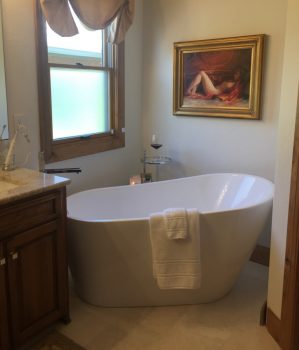 After: Freestanding Bath in The Corner