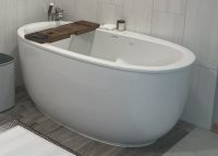 bobsarah6636-tub